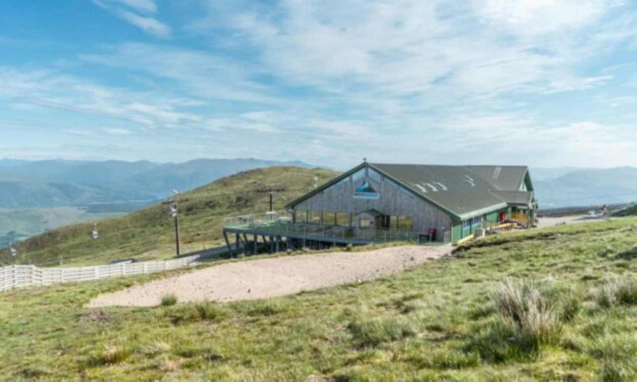 The Base Camp Hotel, Nevis Range Fort William Exterior photo